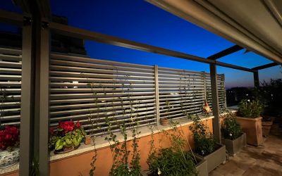 Pergotenda Palladia Corradi a Roma Monteverde – Copertura per Terrazzino con Brise Soleil Frontali